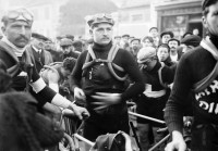 Roues libres : La grande histoire du vélo 1
