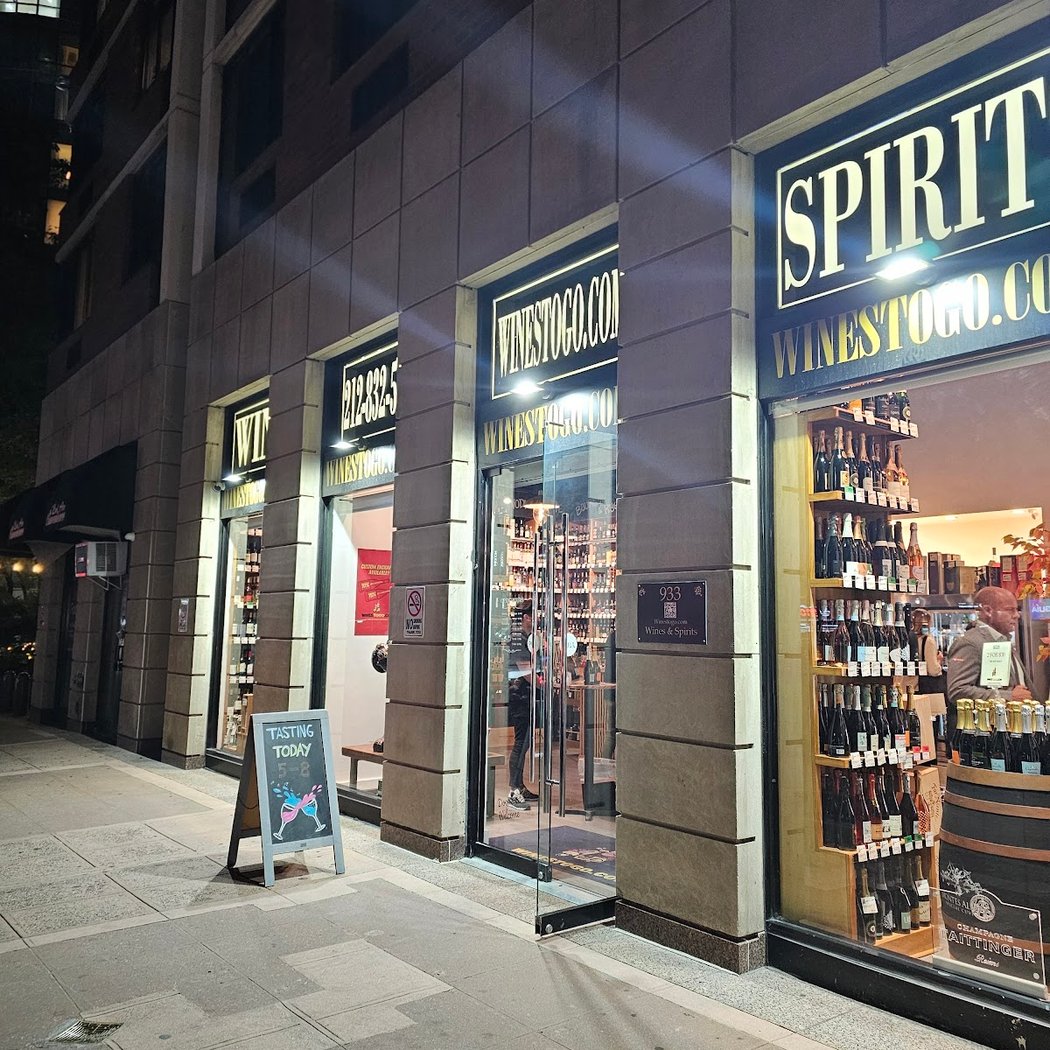 WinesToGo Wine & Spirits 2