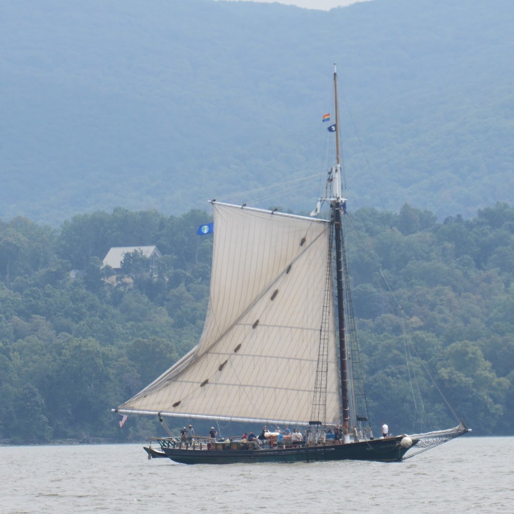 Beacon Sloop Club 2