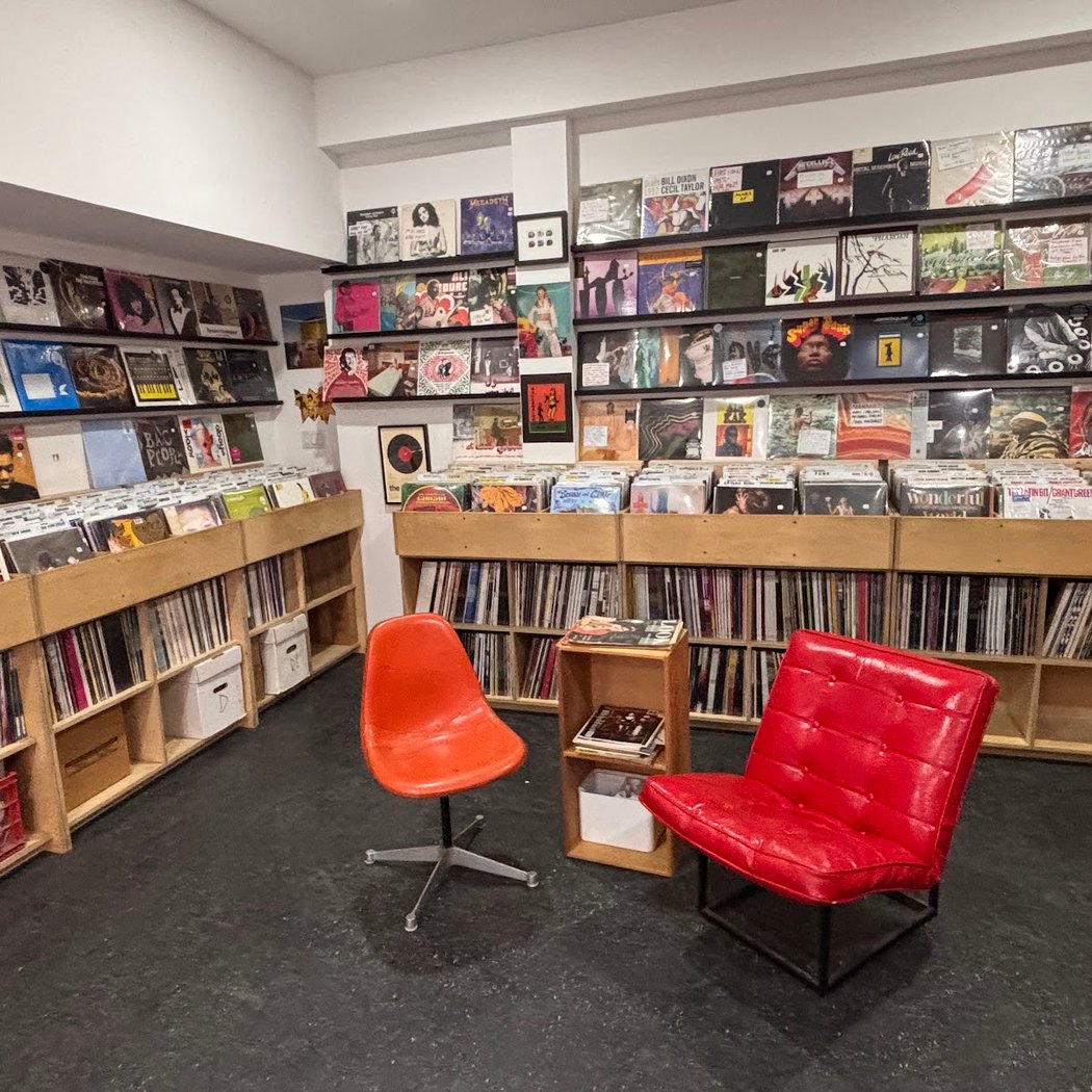 Earwax Records 4