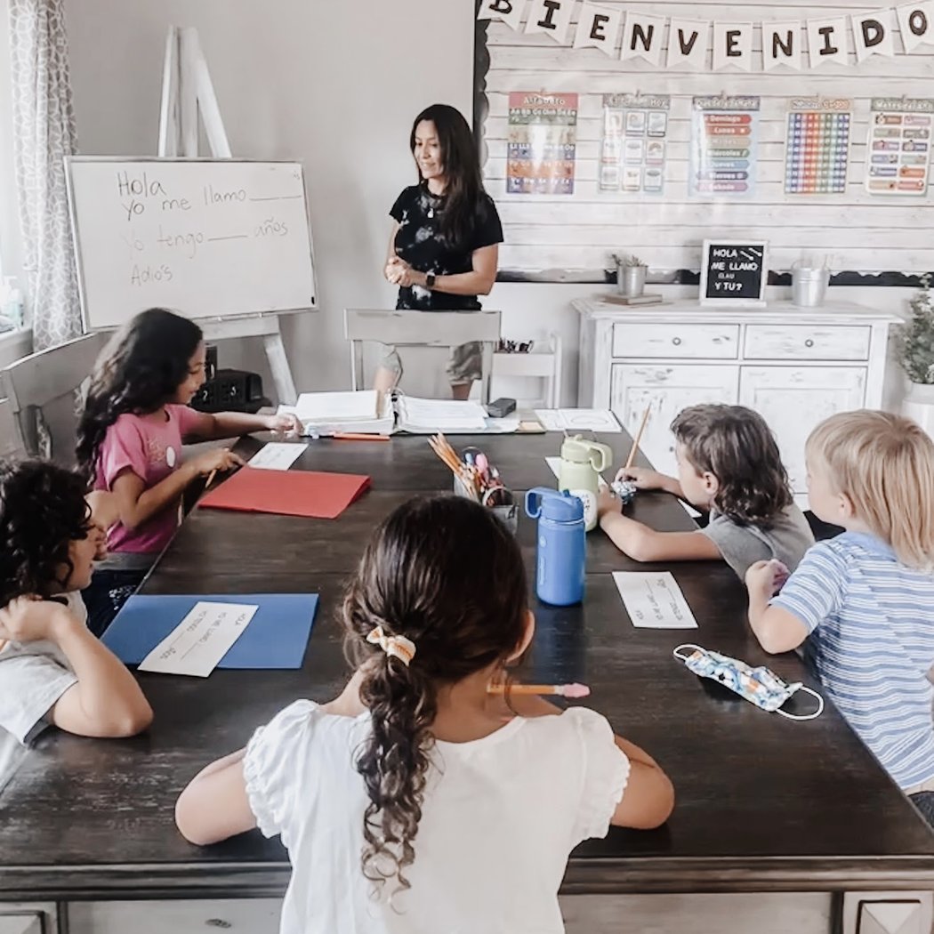 Clau’s Spanish Academy 1