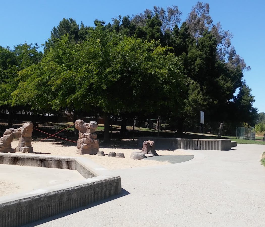 Mira Vista Park 3