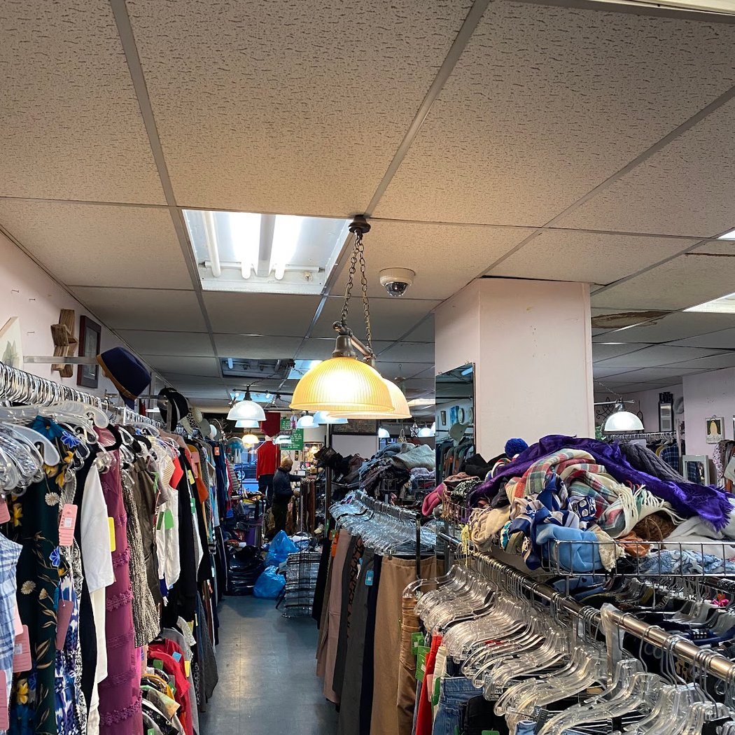Unique Boutique 3