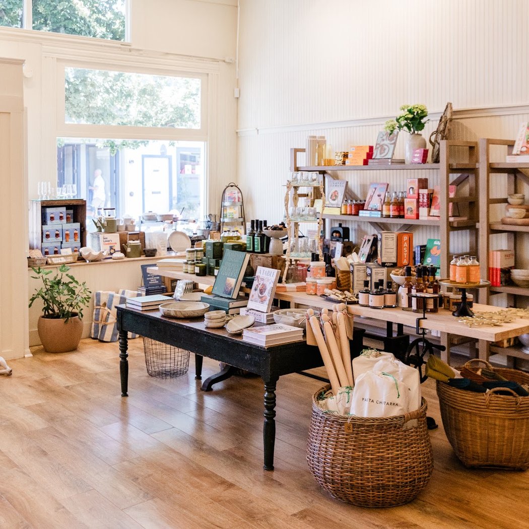 Highlow Larder 5
