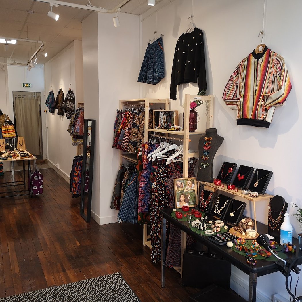L'Éphémère, La Boutique 2
