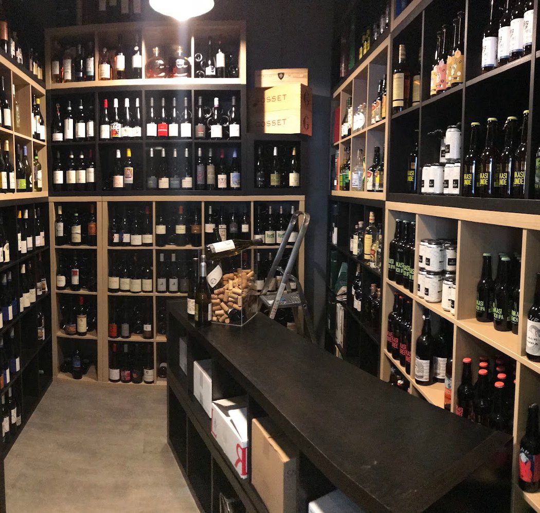 Cave 22 Sur Vins 2