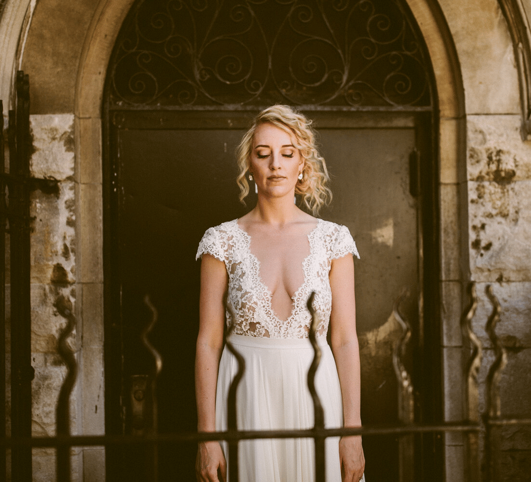Wo's Custom Tailoring | Alterations | Suits & Wedding Gowns | Upper East Side 3
