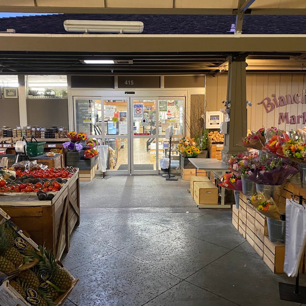 Bianchini's Market 2