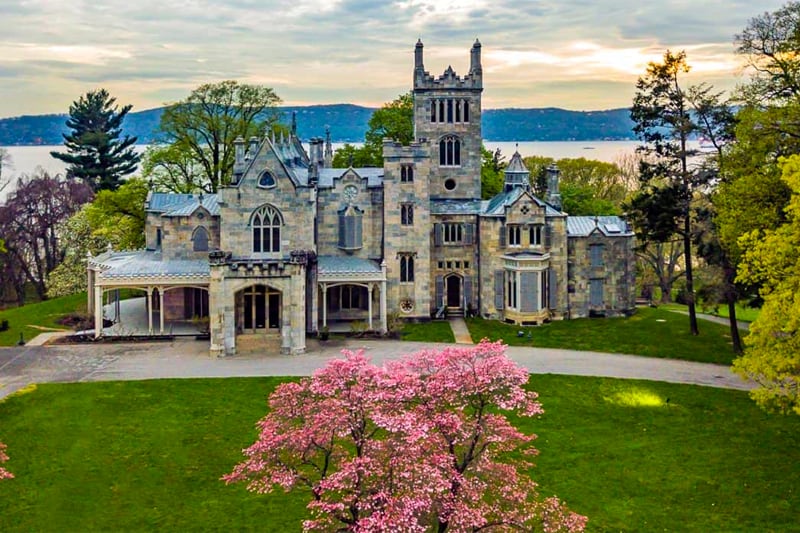 Lyndhurst Mansion 1