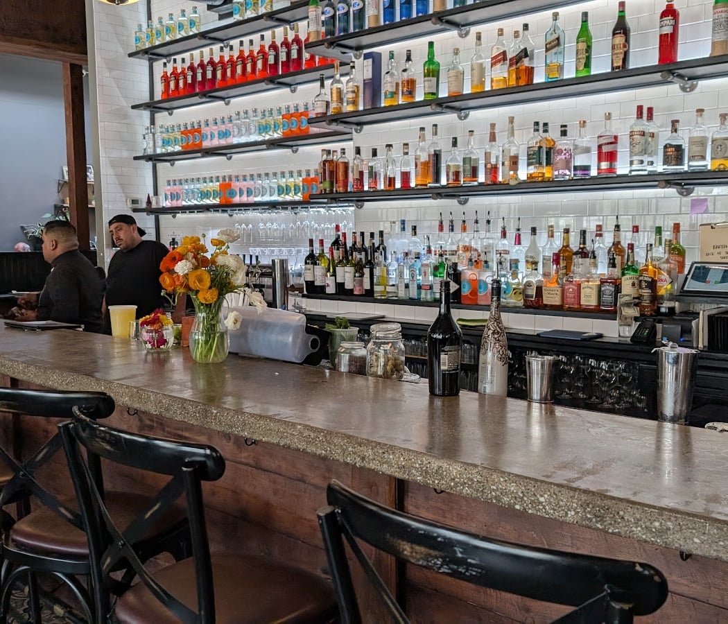 Savona’s Trattoria & Bar - Poughkeepsie 3