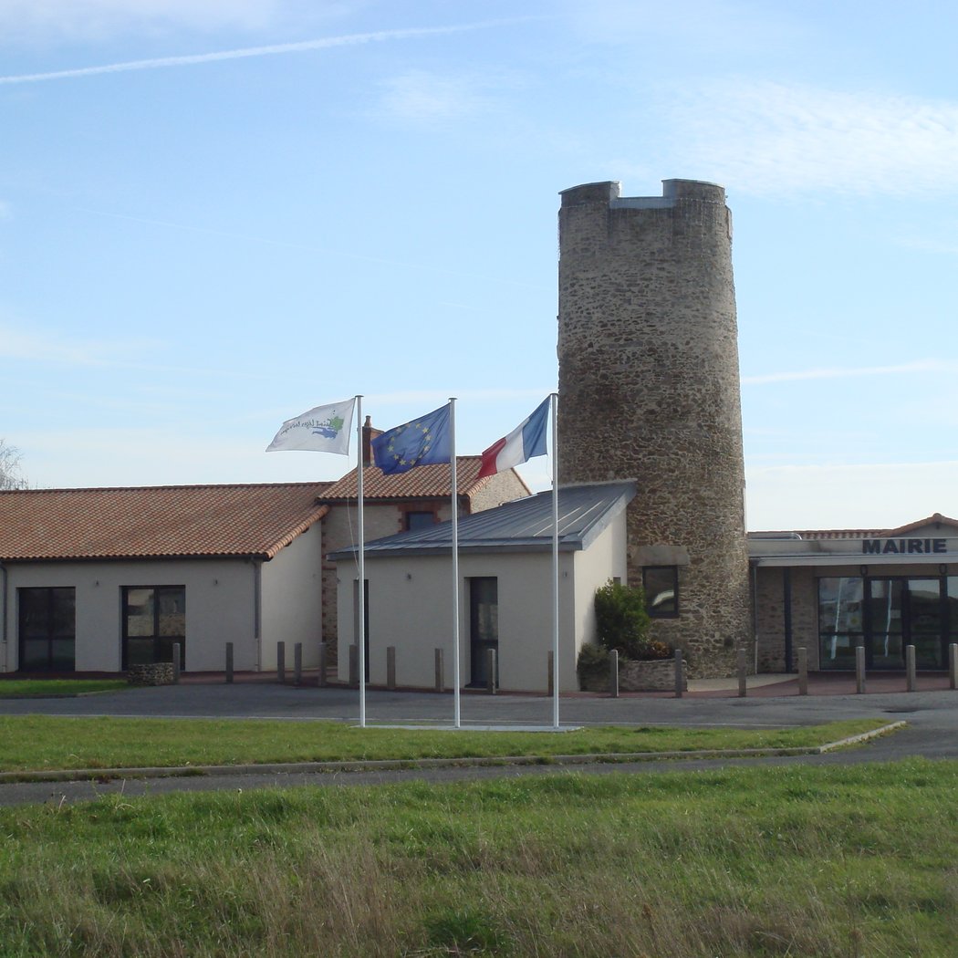 Mairie de Saint-Léger-les-Vignes 44710 1