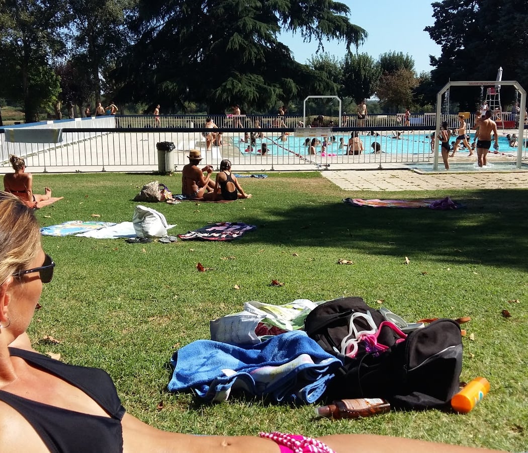 Piscine municipale extérieure 1
