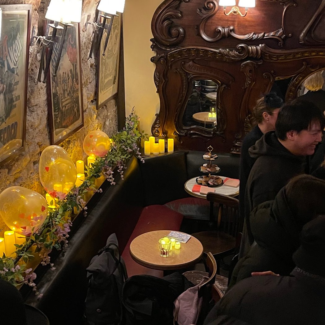 Le 10 Bar International 3