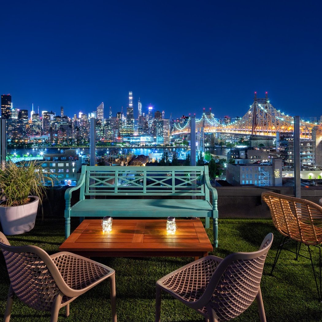 Savanna Rooftop 1