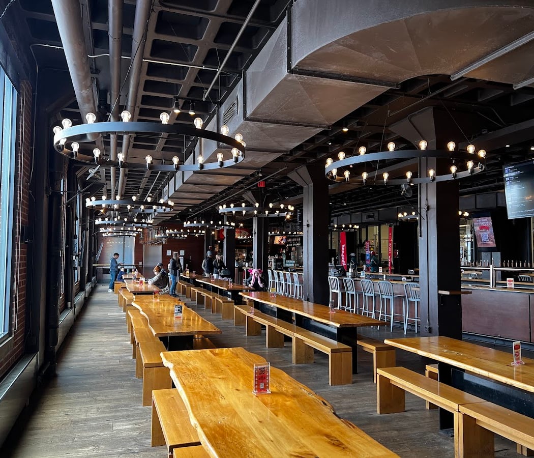 Harpoon Brewery & Beer Hall 3