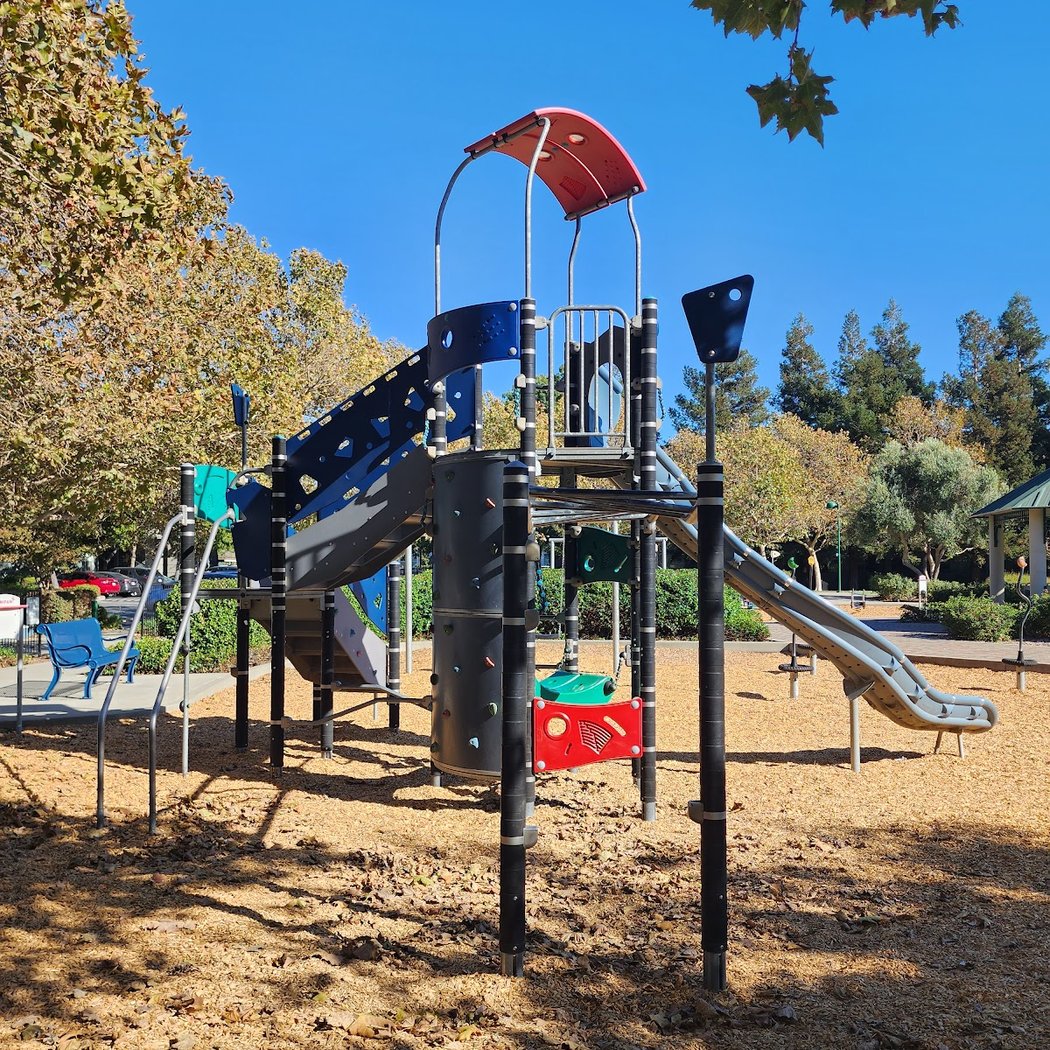 Owens Plaza Park 3