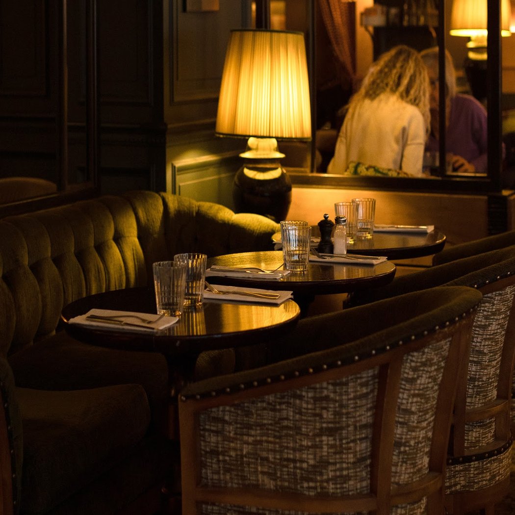 Le Standard Rive Gauche 2