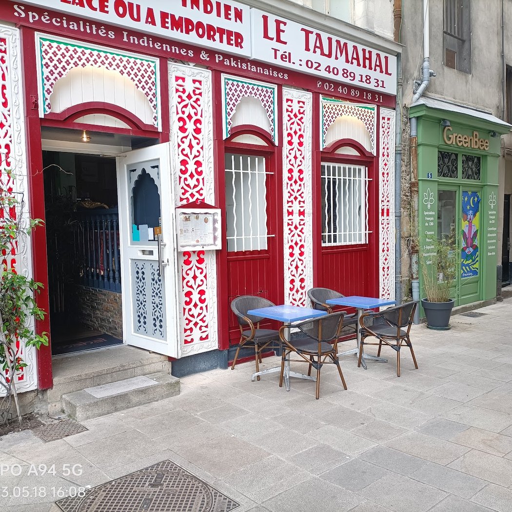 Restaurant Taj Mahal indien Pakistanais Nantes place royale 2