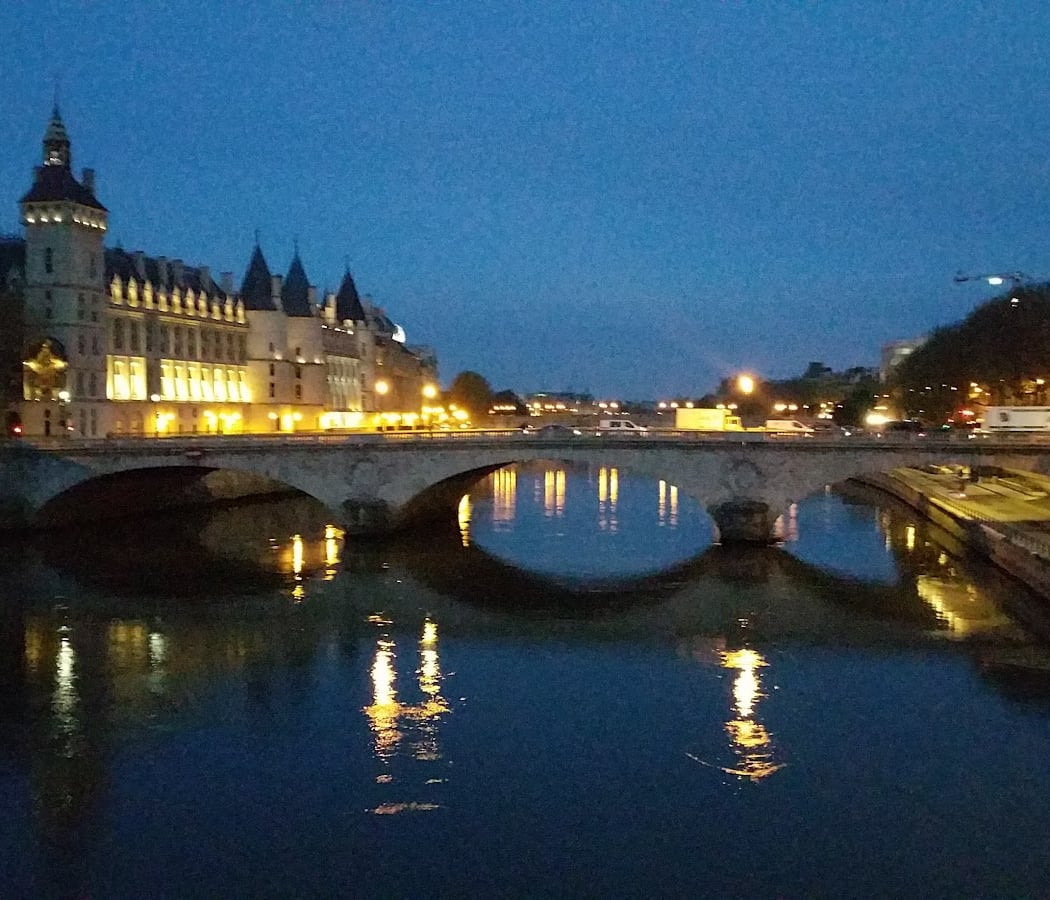 Quai de l'Horloge 2