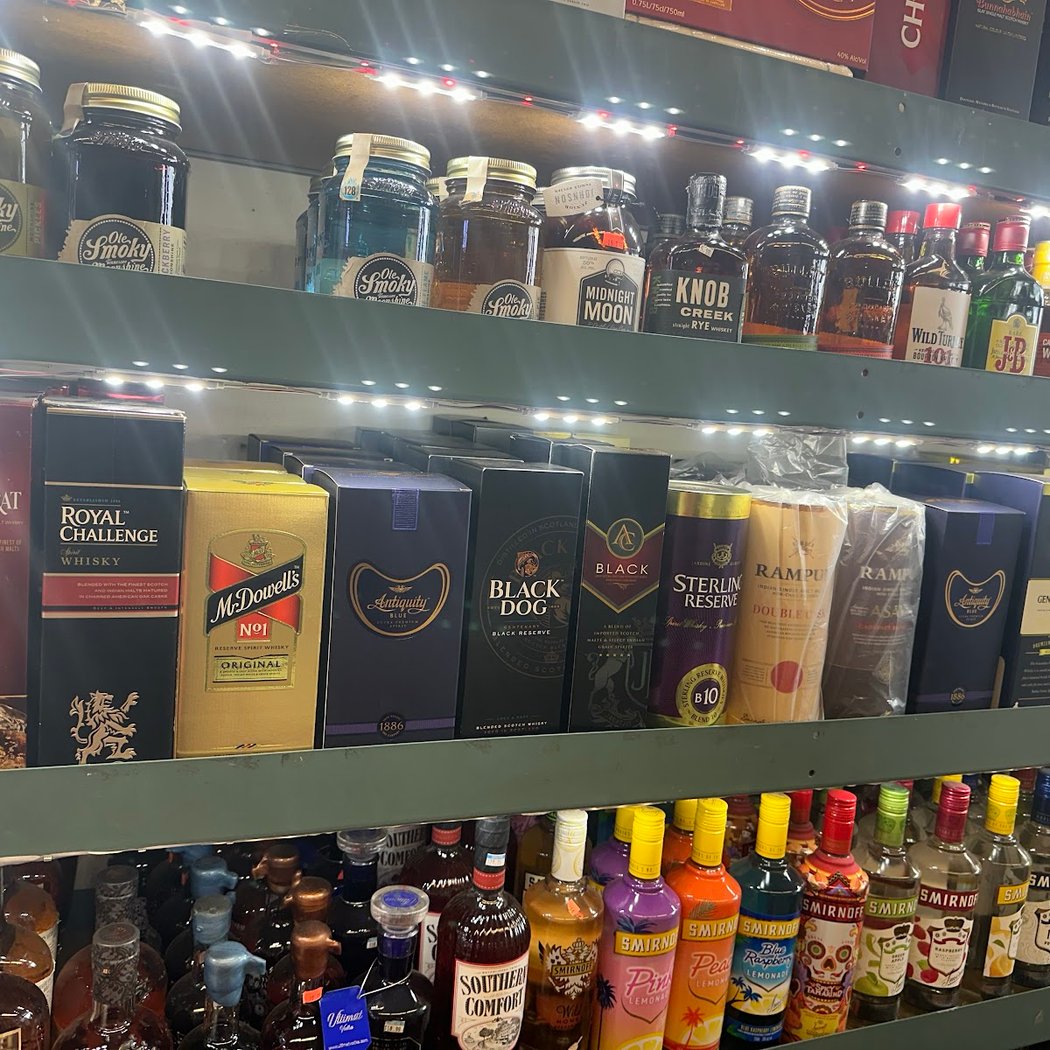 Bobby's Liquor 3