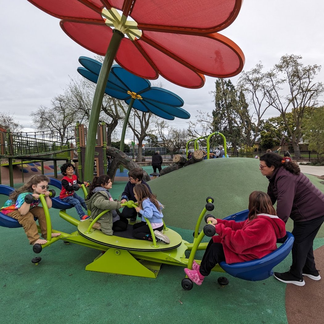 May Nissen Park 2