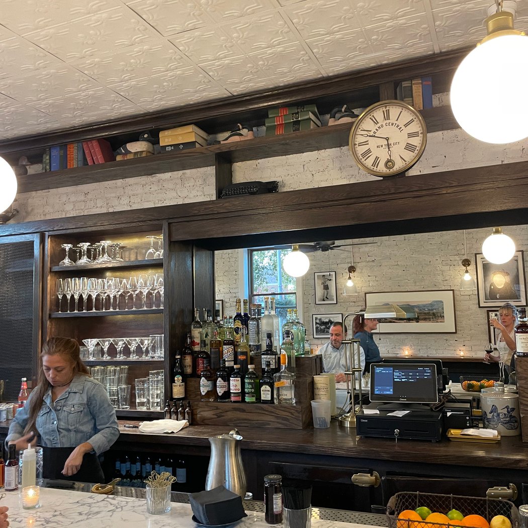 Lyonshare Public House 1