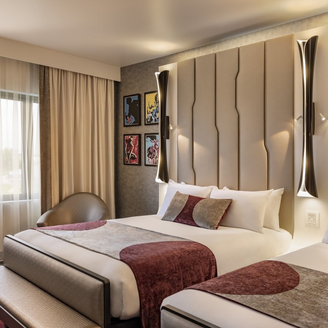 Disney Hotel New York - The Art of Marvel 3