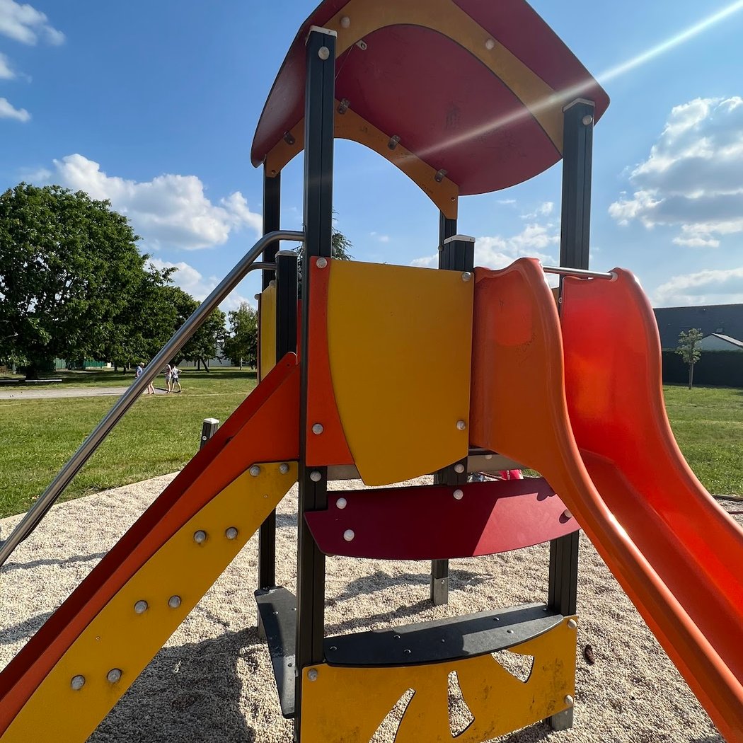Aire de jeux 1