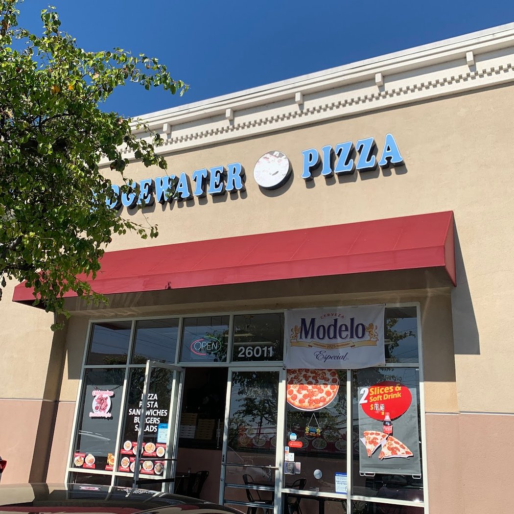 Edgewater pizza 2