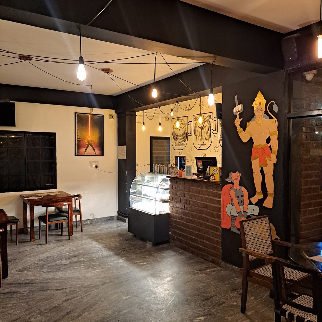 Cafe Down The Alley 3