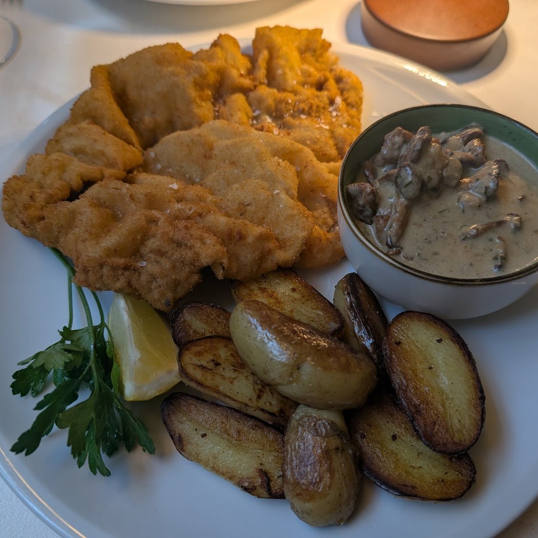 Restaurant Schneeweiß 1