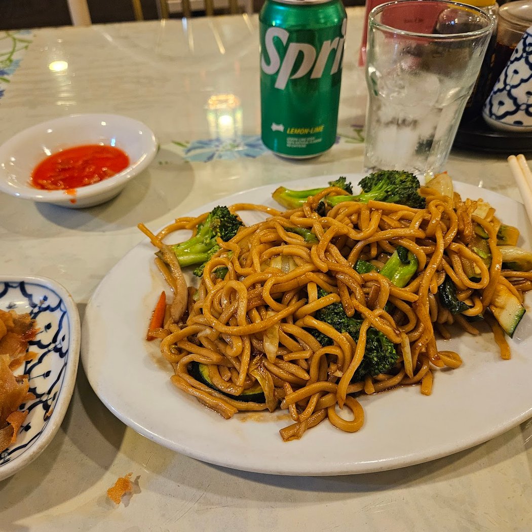 Hunan Empire Restaurant 3