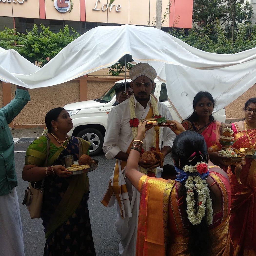 6 Padai Veedu Vel Abhishekam 2