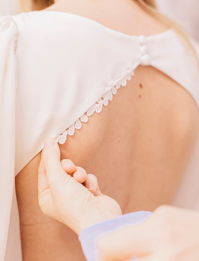 Fanny Sathoud - Robes de mariée sur-mesure 1