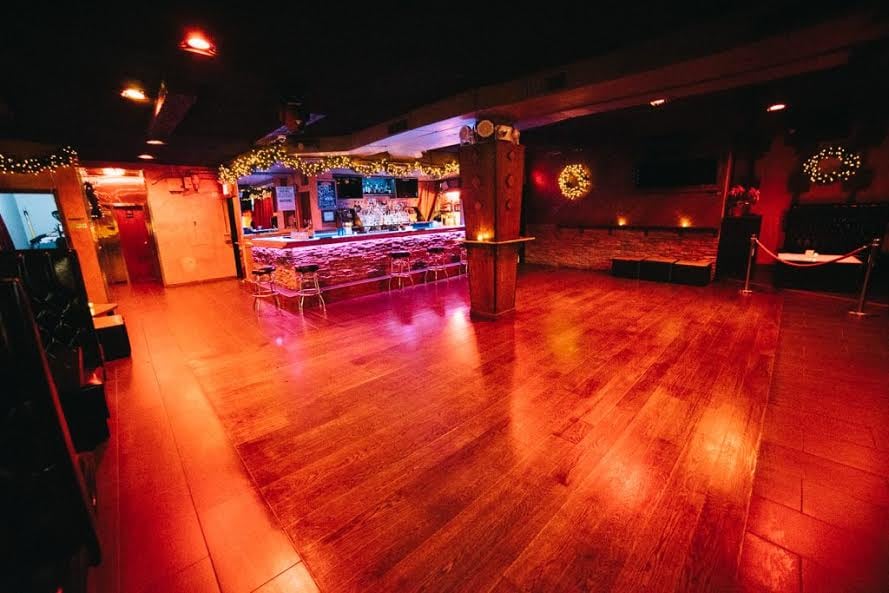Bar 13 3
