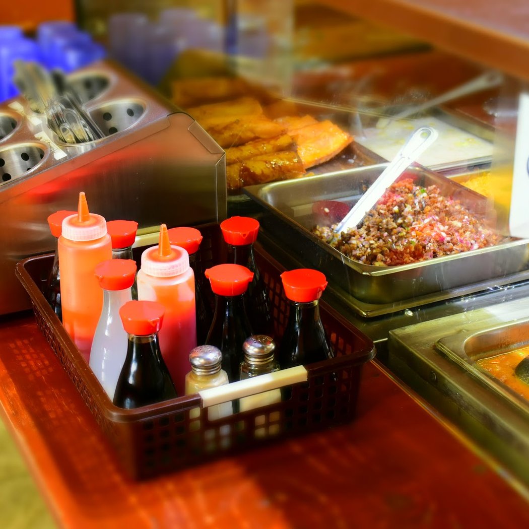 Mekeni Restaurant 3