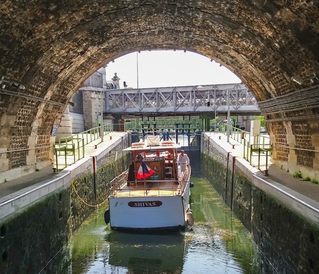 Croisière du Vieux Paris sur le Canal Saint-Martin 1