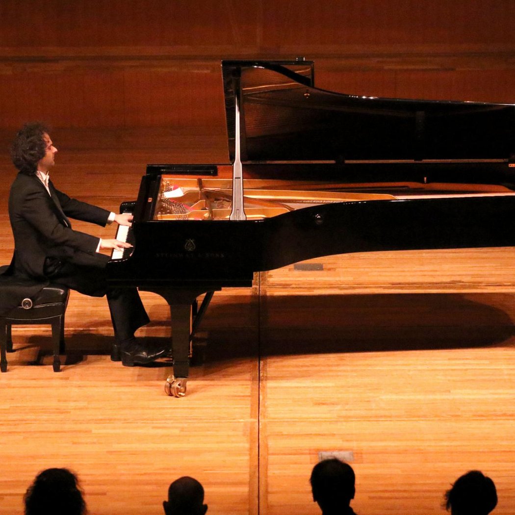 Christian Leotta in concerto “Scarlatti, Beethoven, Schubert: l’arte della Forma-sonata e la sua evoluzione”