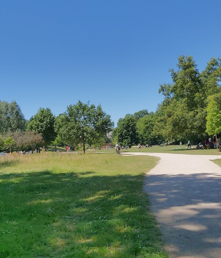 Tronchet Park 2