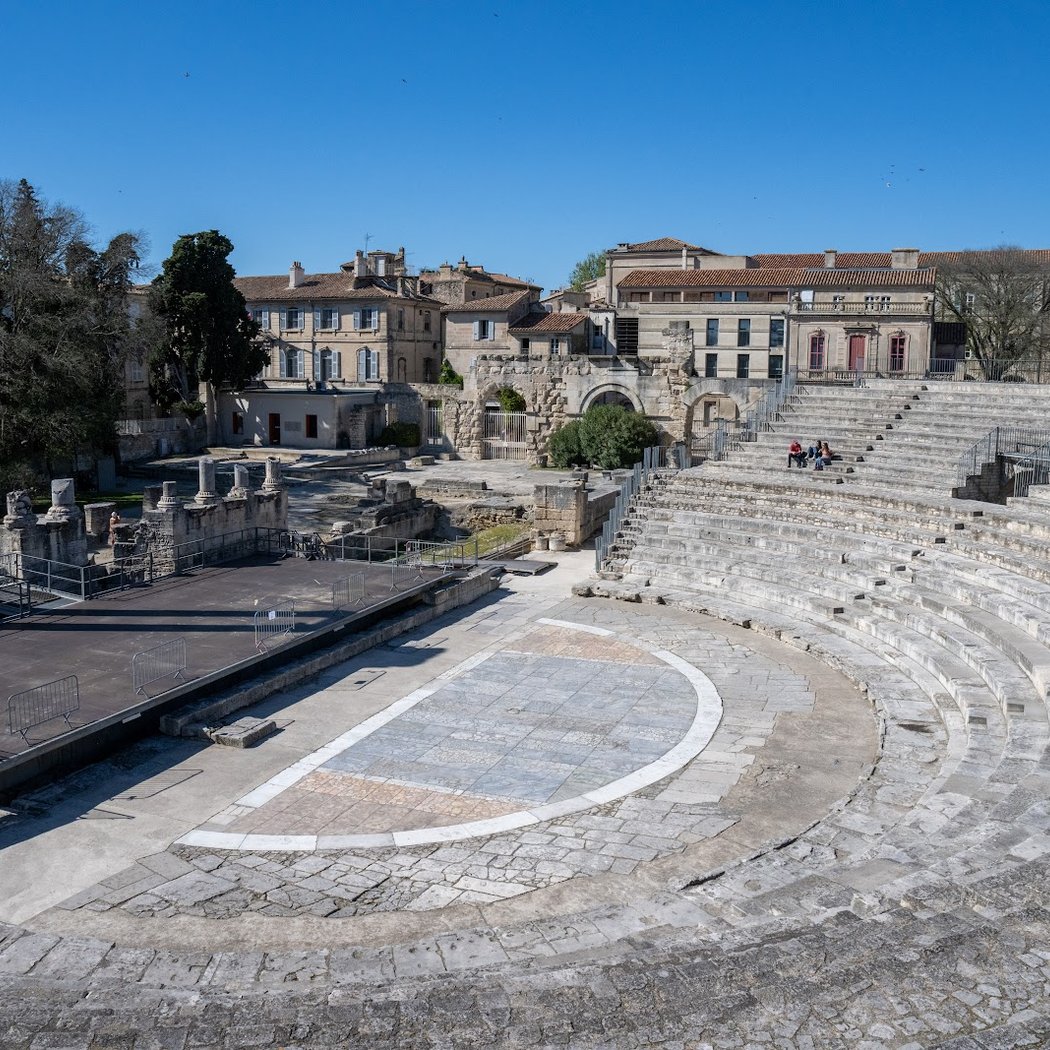 Roman Theatre of Arles 4