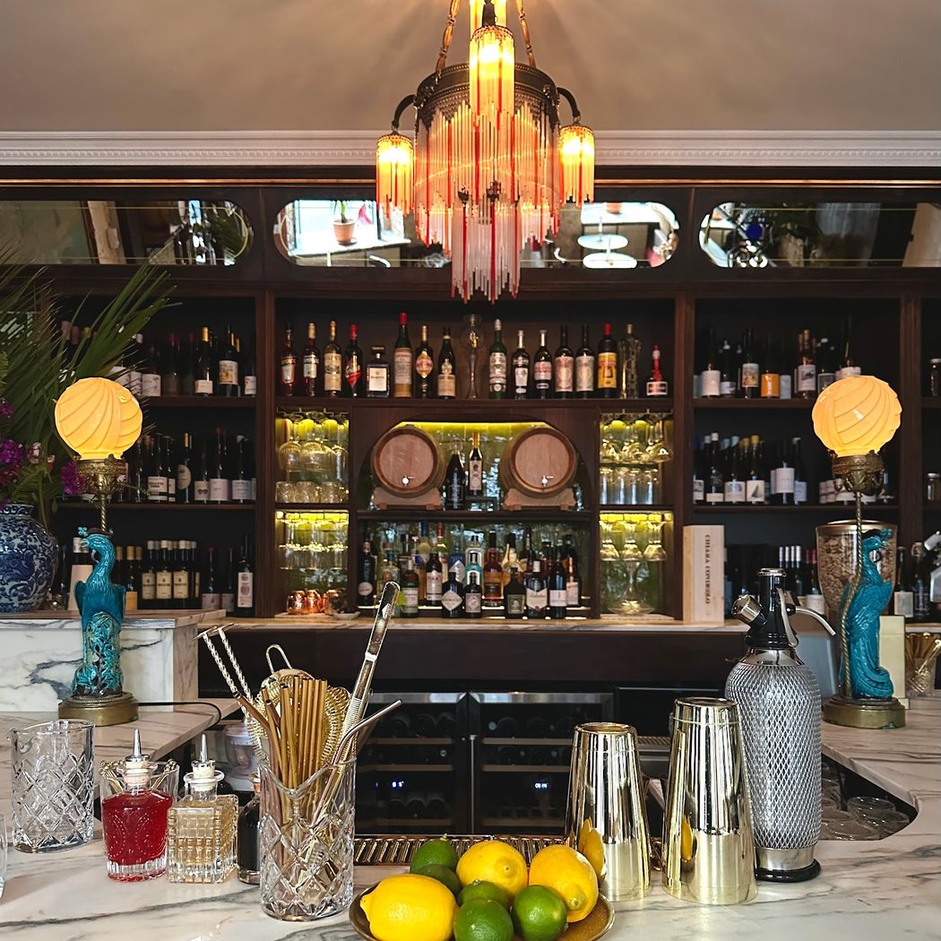 The Royal Vessel bar 2