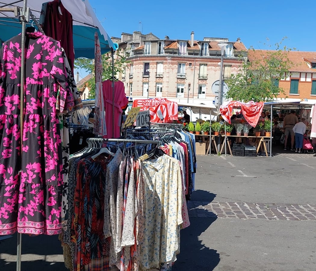 Vide grenier solidaire 3
