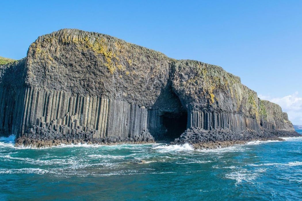 Staffa National Nature Reserve - Fingal's Cave (National Trust for Scotland) 1