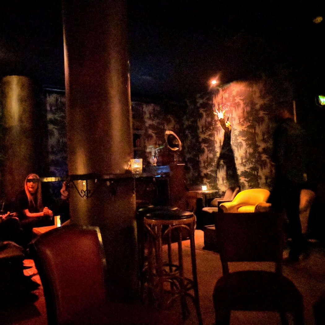 Blaine Bar 1