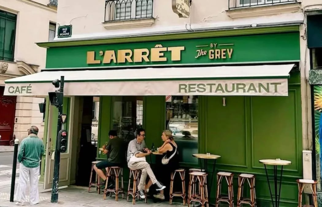 L'Arret by The Grey 2
