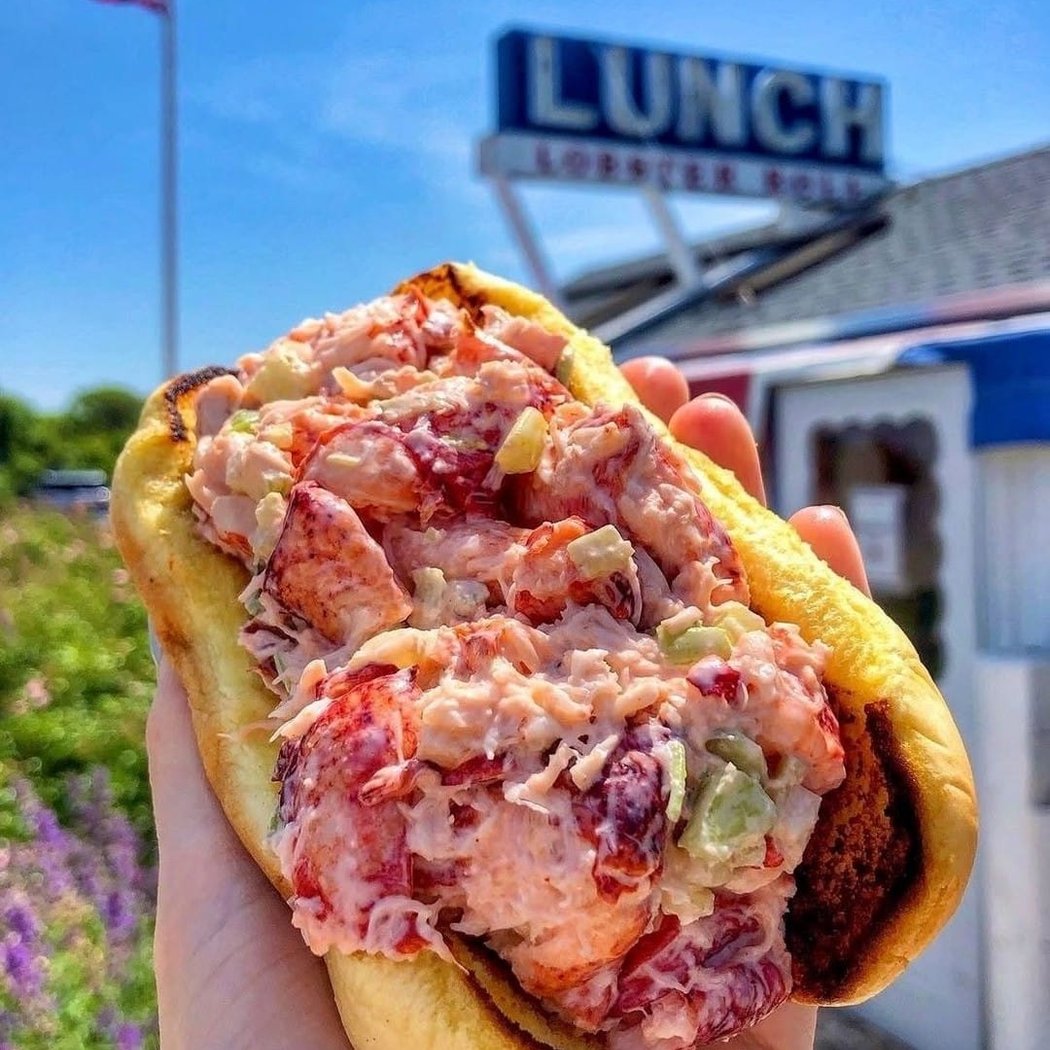 LUNCH Lobster Roll Southampton 1