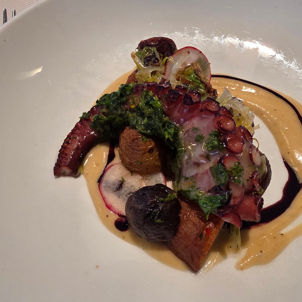 Domaine Georges Roumier Chambolle-Musigny Les Amoureuses Dinner 3