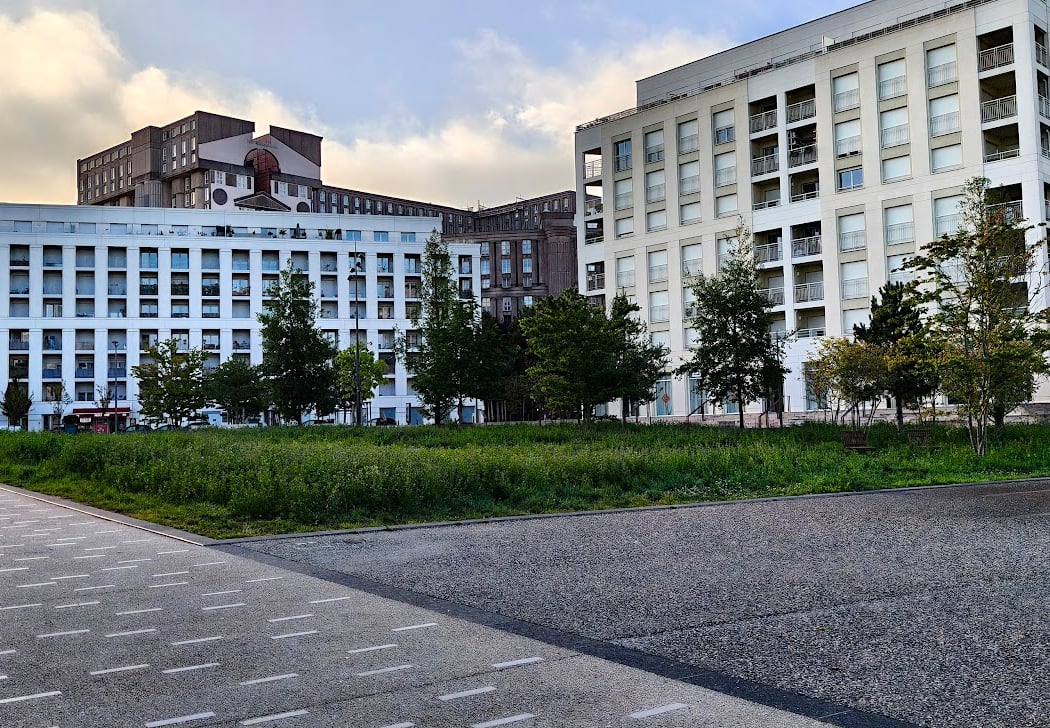 Esplanade Fernand de Magellan 2