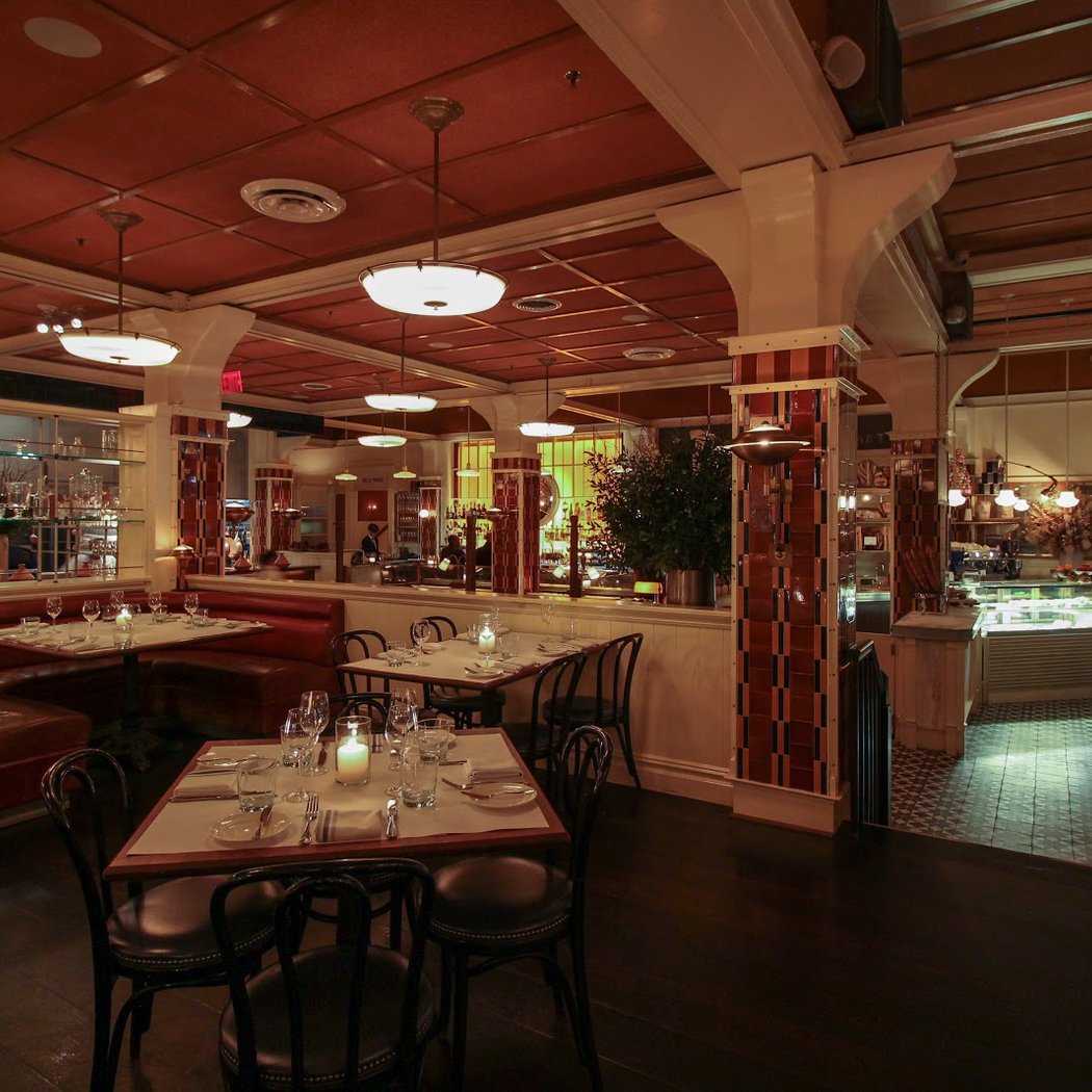 Lafayette Grand Café & Bakery 3