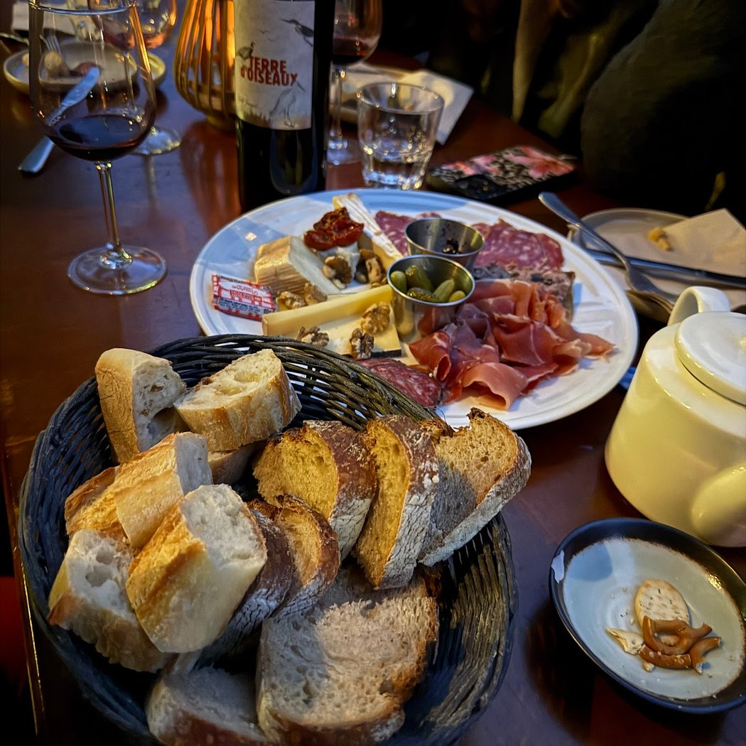 Jaja | Bar à Vin Paris et IDF | Bières artisanales 5